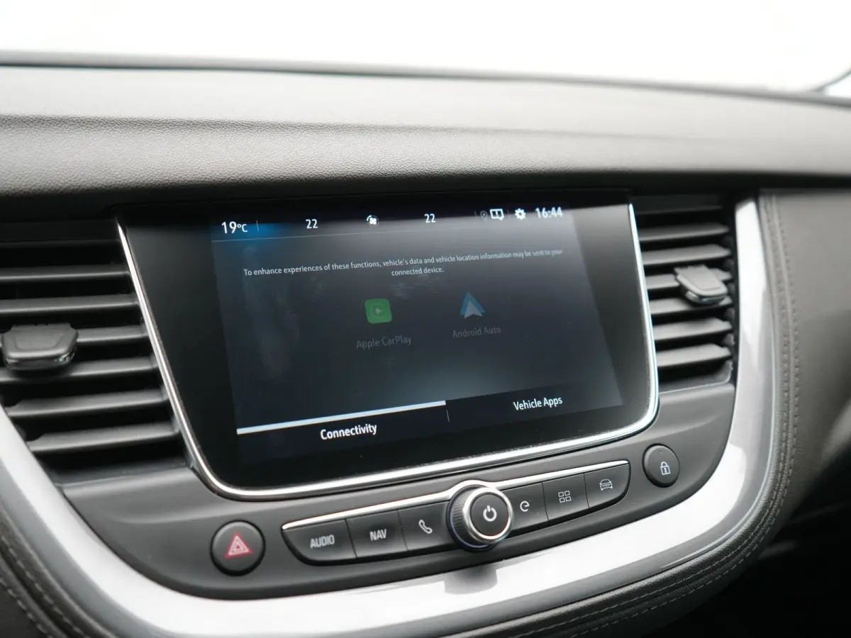 1.6 Turbo Ultimate PHEV 225pk Dealer O.H. | Trekhaak Afn. | Adaptive Cruise | 360 Camera | Lederen Sportstoelen Memory & Ventilatie | Keyless | BLIS | Stoelverwarming | Apple Carplay | Navig