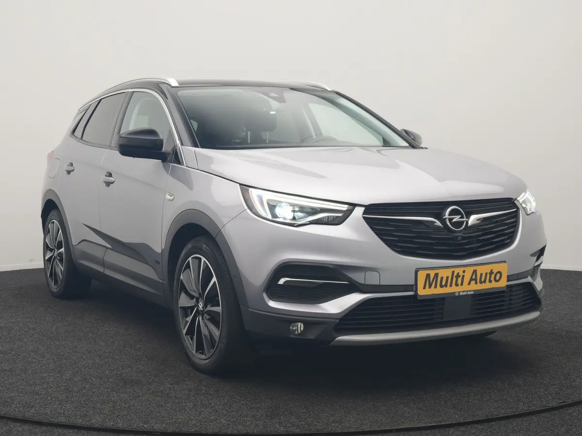 1.6 Turbo Ultimate PHEV 225pk Dealer O.H. | Trekhaak Afn. | Adaptive Cruise | 360 Camera | Lederen Sportstoelen Memory & Ventilatie | Keyless | BLIS | Stoelverwarming | Apple Carplay | Navig