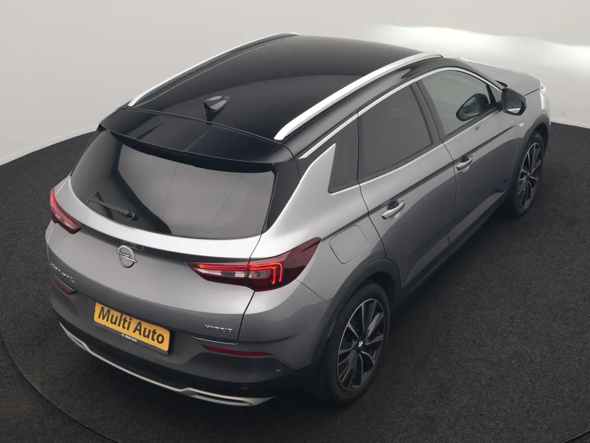 1.6 Turbo Ultimate PHEV 225pk Dealer O.H. | Trekhaak Afn. | Adaptive Cruise | 360 Camera | Lederen Sportstoelen Memory & Ventilatie | Keyless | BLIS | Stoelverwarming | Apple Carplay | Navig