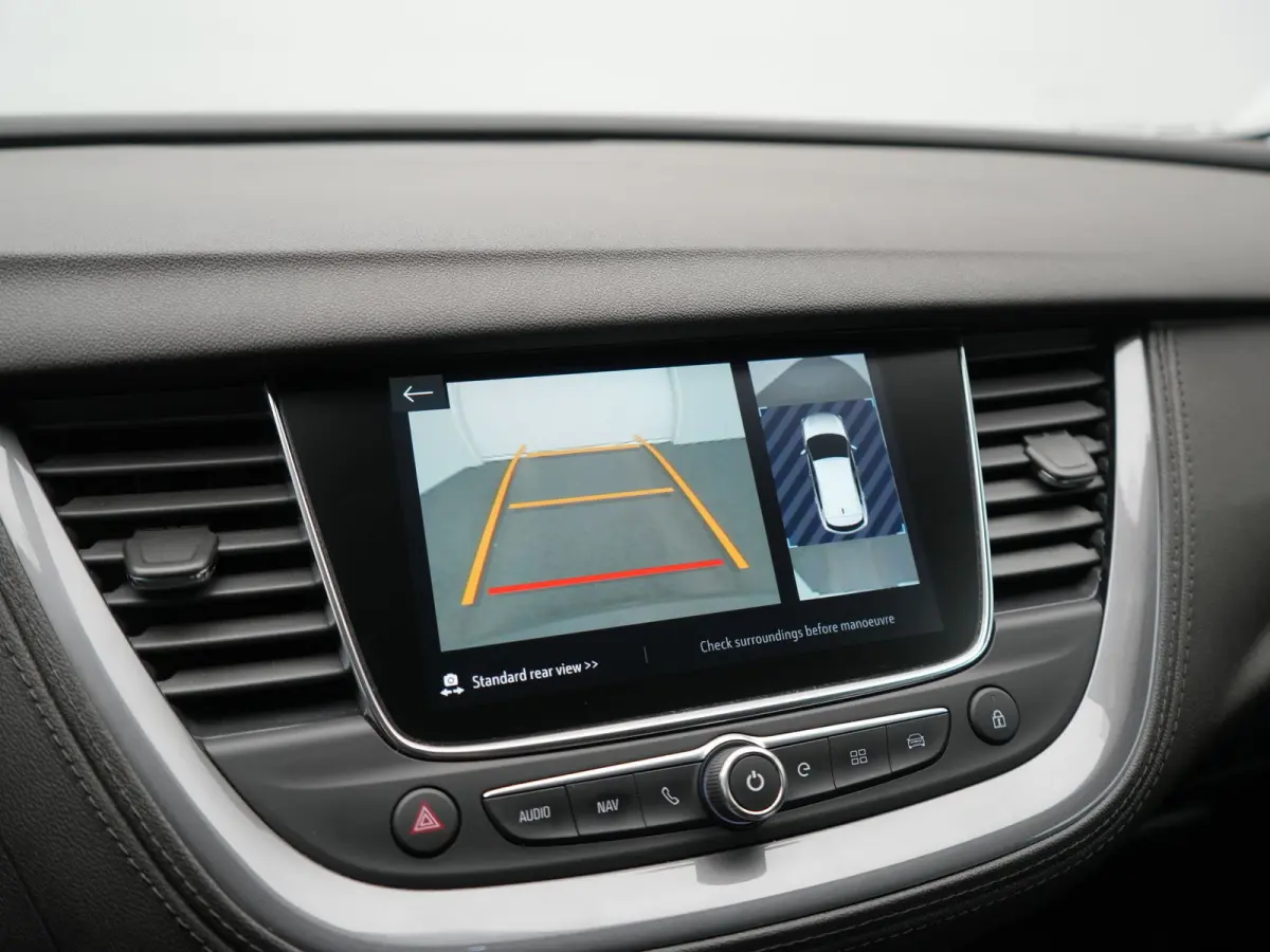 1.6 Turbo Ultimate PHEV 225pk Dealer O.H. | Trekhaak Afn. | Adaptive Cruise | 360 Camera | Lederen Sportstoelen Memory & Ventilatie | Keyless | BLIS | Stoelverwarming | Apple Carplay | Navig