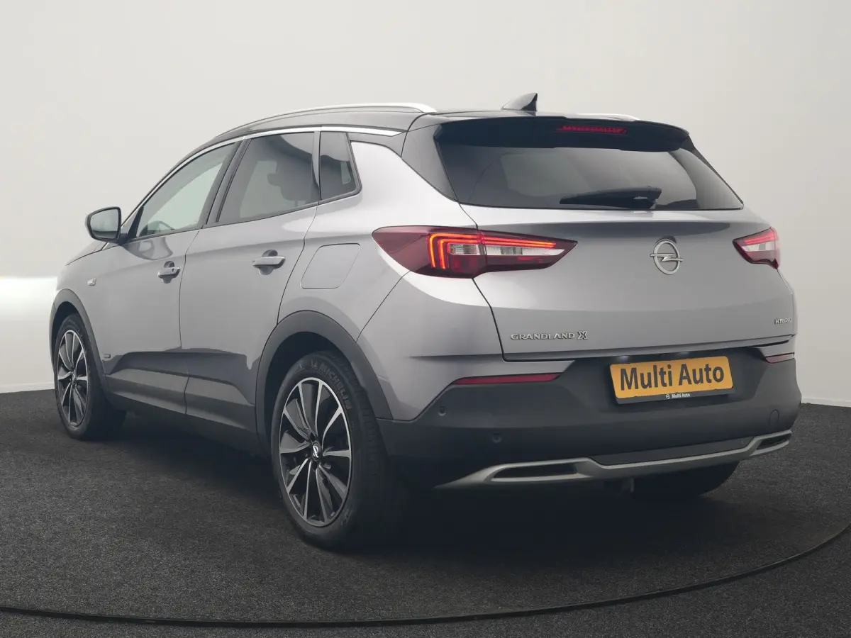 1.6 Turbo Ultimate PHEV 225pk Dealer O.H. | Trekhaak Afn. | Adaptive Cruise | 360 Camera | Lederen Sportstoelen Memory & Ventilatie | Keyless | BLIS | Stoelverwarming | Apple Carplay | Navig