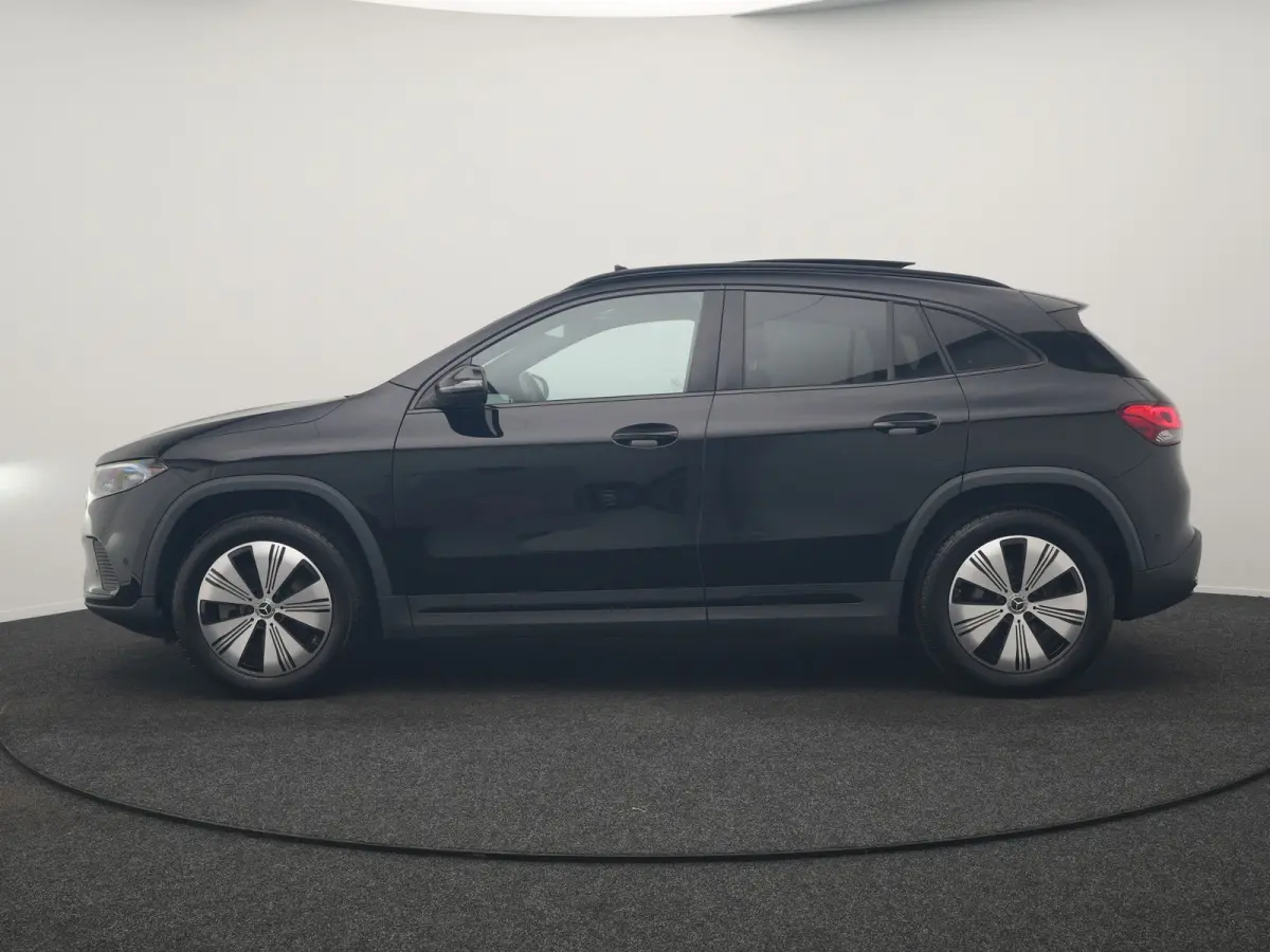 250 Progressive 67 kWh 190pk Dealer O.H. | SOH 95,9% | Panodak | Adaptive Cruise | Camera | Sfeerverlichting | Sportstoelen Verwarmd | BLIS | Widescreen Navi | Apple Carplay | DAB |