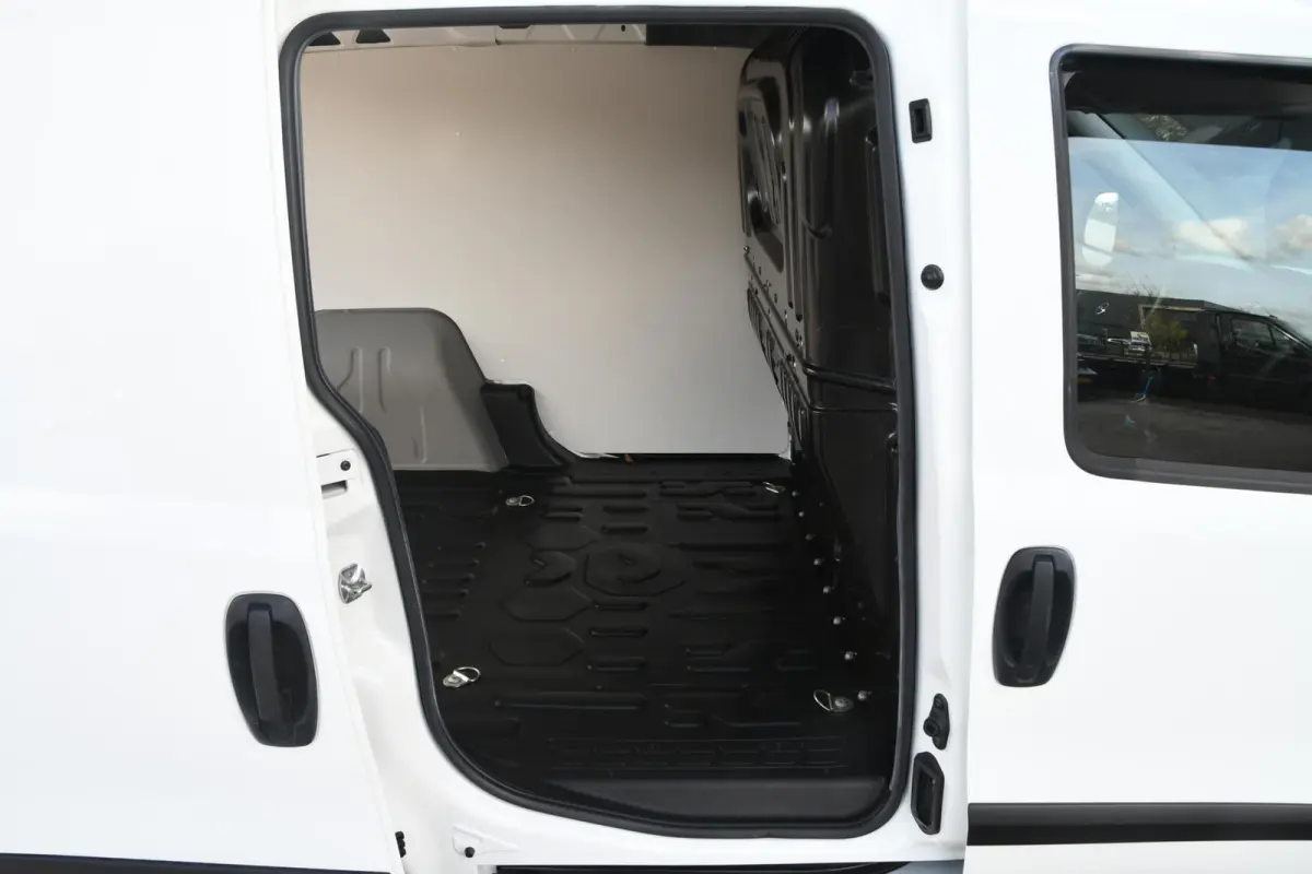 1.4 L1H1 ecoFLEX Selection | AIRCO | CRUISE | PDC
