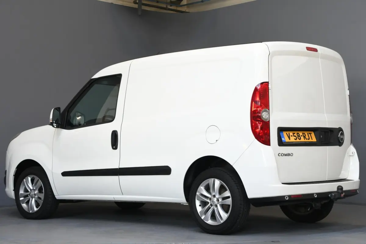 1.4 L1H1 ecoFLEX Selection | AIRCO | CRUISE | PDC