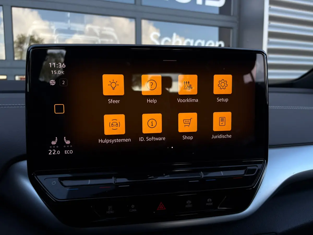 ID.5 Pro 77 kWh 175 pk | Wegklapbare Trekhaak | Apple Carplay | Cruise control adaptief |