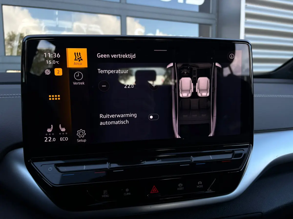ID.5 Pro 77 kWh 175 pk | Wegklapbare Trekhaak | Apple Carplay | Cruise control adaptief |
