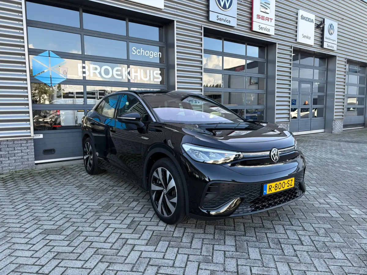ID.5 Pro 77 kWh 175 pk | Wegklapbare Trekhaak | Apple Carplay | Cruise control adaptief |