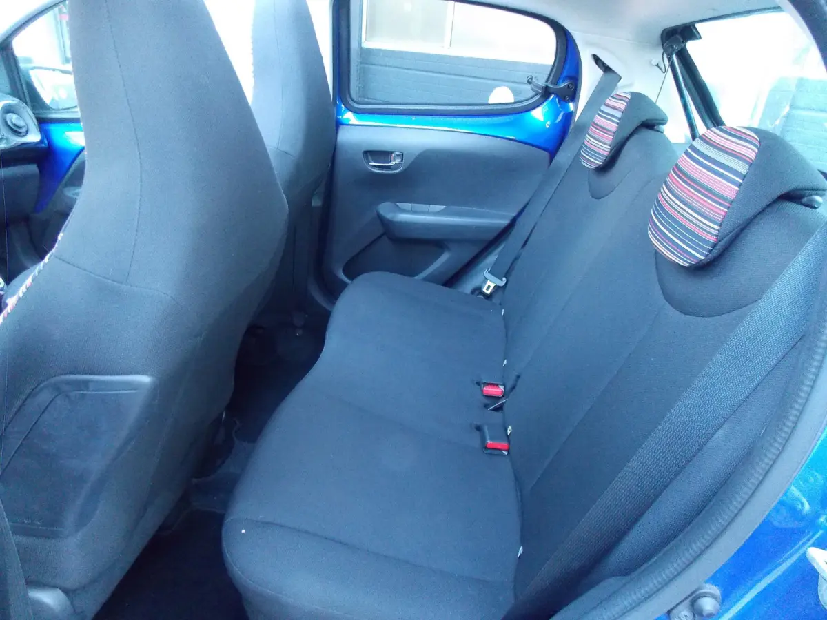 1.0 VTi Feel Camera Airco Elek Pakket 5Deurs 2020bj GARANTIE
