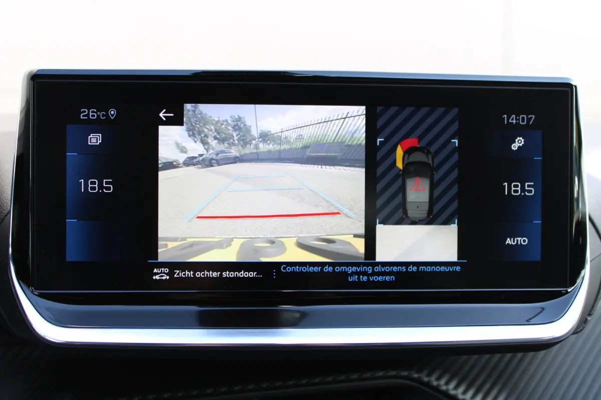 1.2 PureTech GT Pack | Navigatie | Camera | Panoramadak | Stoelverwarming | Full LED | Alcantara | 76.000km |