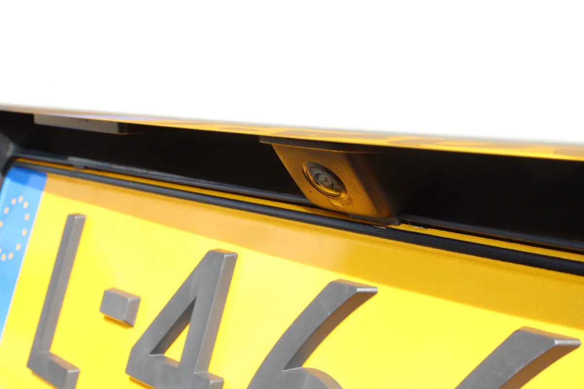 1.2 PureTech GT Pack | Navigatie | Camera | Panoramadak | Stoelverwarming | Full LED | Alcantara | 76.000km |