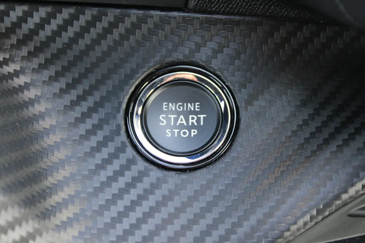 1.2 PureTech GT Pack | Navigatie | Camera | Panoramadak | Stoelverwarming | Full LED | Alcantara | 76.000km |
