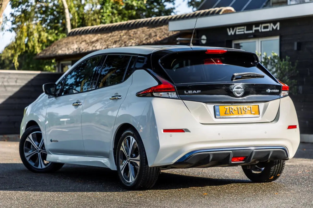 N-Connecta 40 kWh I 87% SOH I Dealeronderhouden I camera I