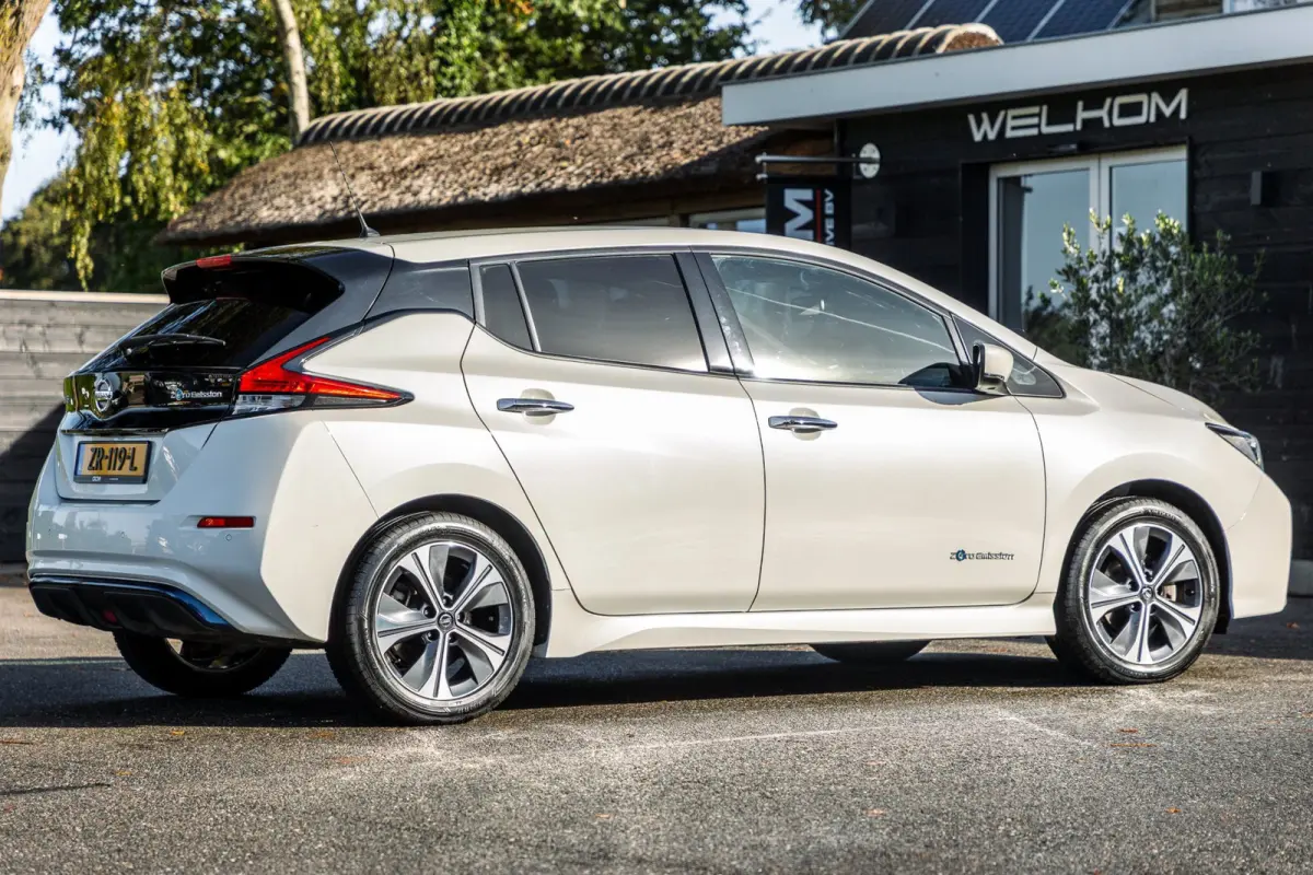 N-Connecta 40 kWh I 87% SOH I Dealeronderhouden I camera I