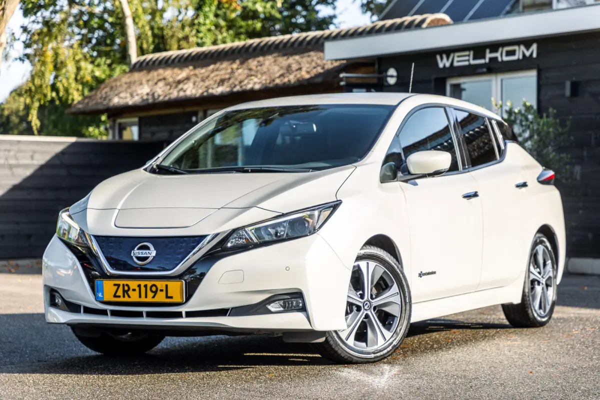N-Connecta 40 kWh I 87% SOH I Dealeronderhouden I camera I