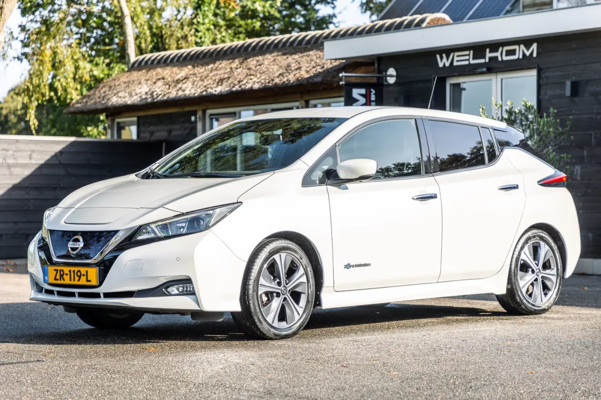 N-Connecta 40 kWh I 87% SOH I Dealeronderhouden I camera I