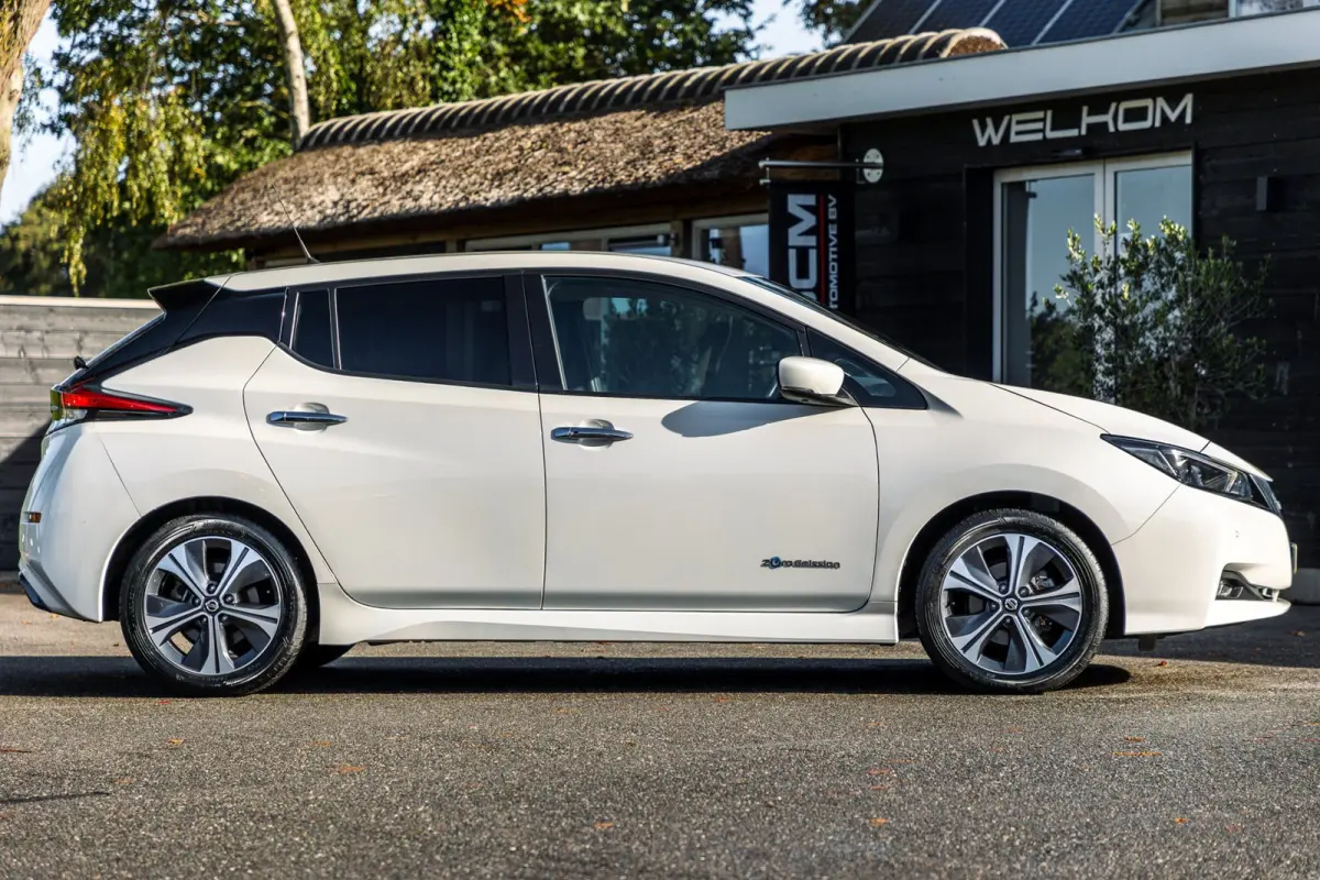 N-Connecta 40 kWh I 87% SOH I Dealeronderhouden I camera I