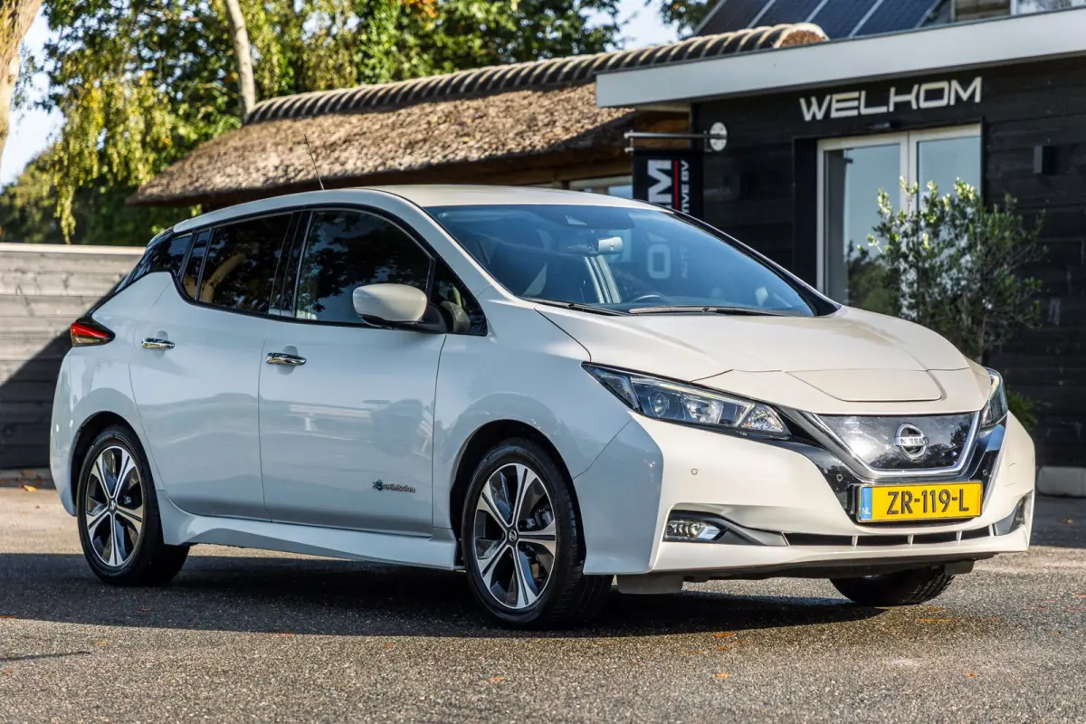 N-Connecta 40 kWh I 87% SOH I Dealeronderhouden I camera I