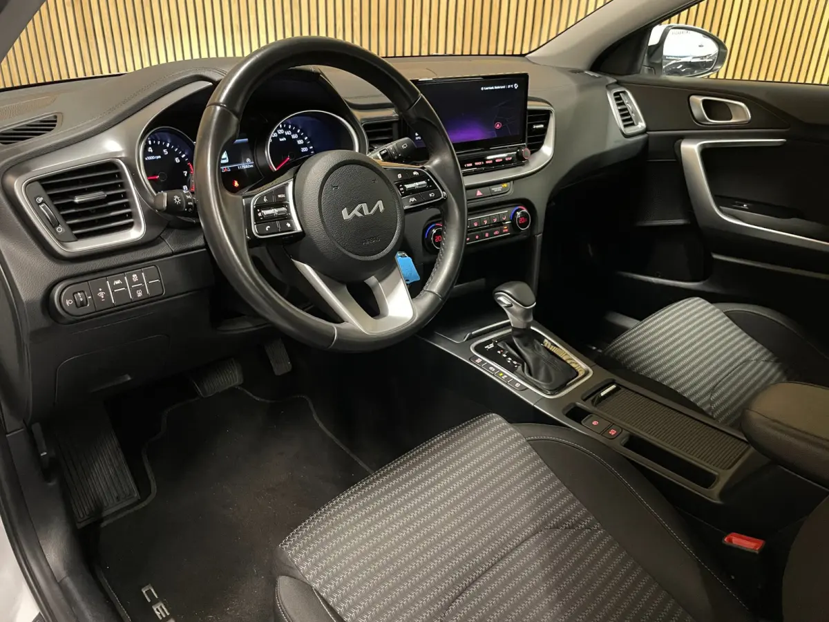 1.0 T-GDi MHEV DynamicLine|120PK|AUTOMAAT|CARPLAY|CAMERA|CRUISE+CLIMA|NAVI|LANE-ASS|PDC-A|NAP|NL-AUTO|IN.BTW|
