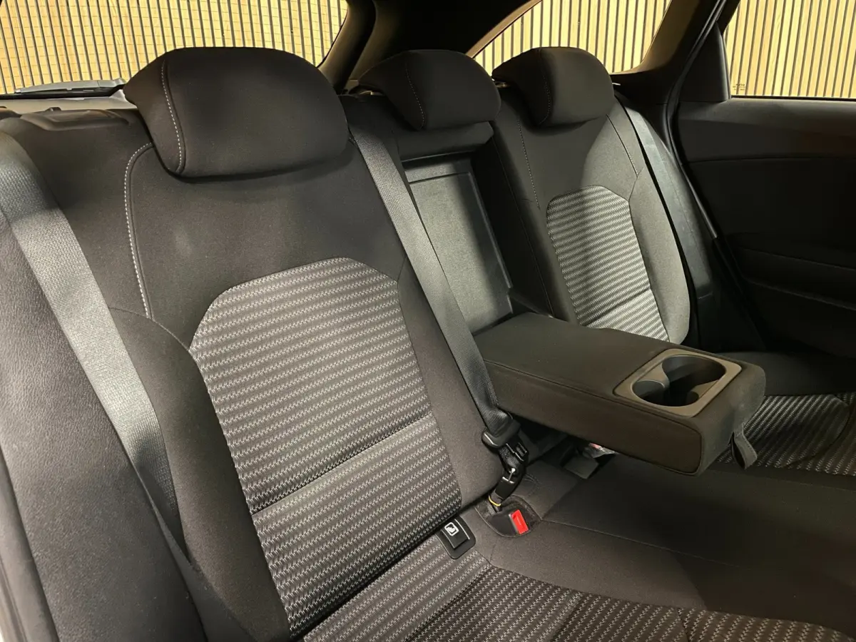 1.0 T-GDi MHEV DynamicLine|120PK|AUTOMAAT|CARPLAY|CAMERA|CRUISE+CLIMA|NAVI|LANE-ASS|PDC-A|NAP|NL-AUTO|IN.BTW|