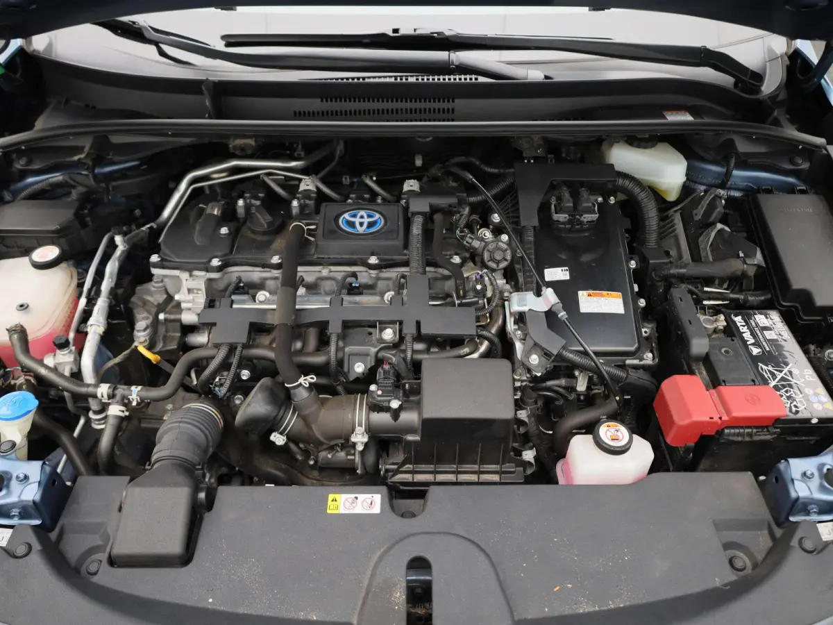 1.8 Hybrid Business | Automaat | Navigatie | DAB  | Camera | Apple CarPlay / Android auto | Climate control | Cruise control | Bluetooth | DAB | Trekhaak