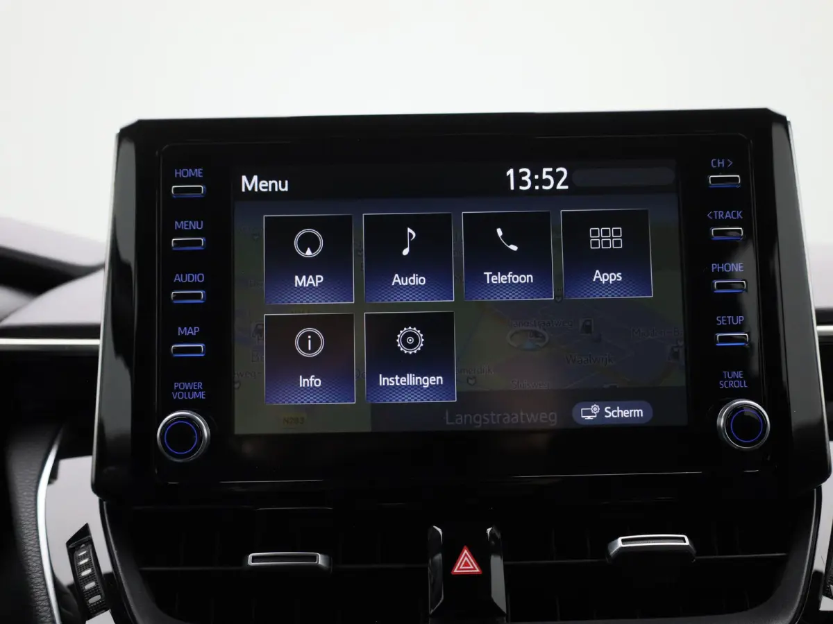 1.8 Hybrid Business | Automaat | Navigatie | DAB  | Camera | Apple CarPlay / Android auto | Climate control | Cruise control | Bluetooth | DAB | Trekhaak