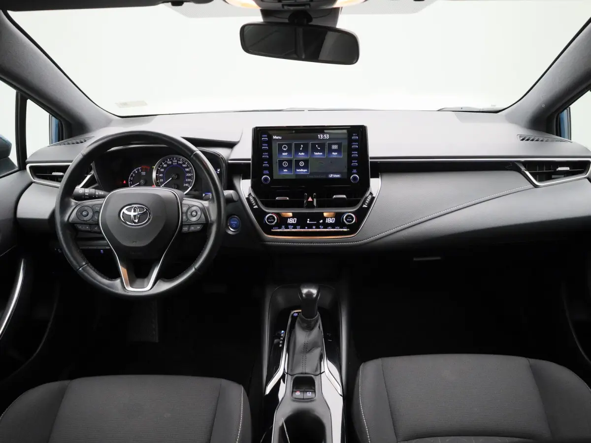1.8 Hybrid Business | Automaat | Navigatie | DAB  | Camera | Apple CarPlay / Android auto | Climate control | Cruise control | Bluetooth | DAB | Trekhaak
