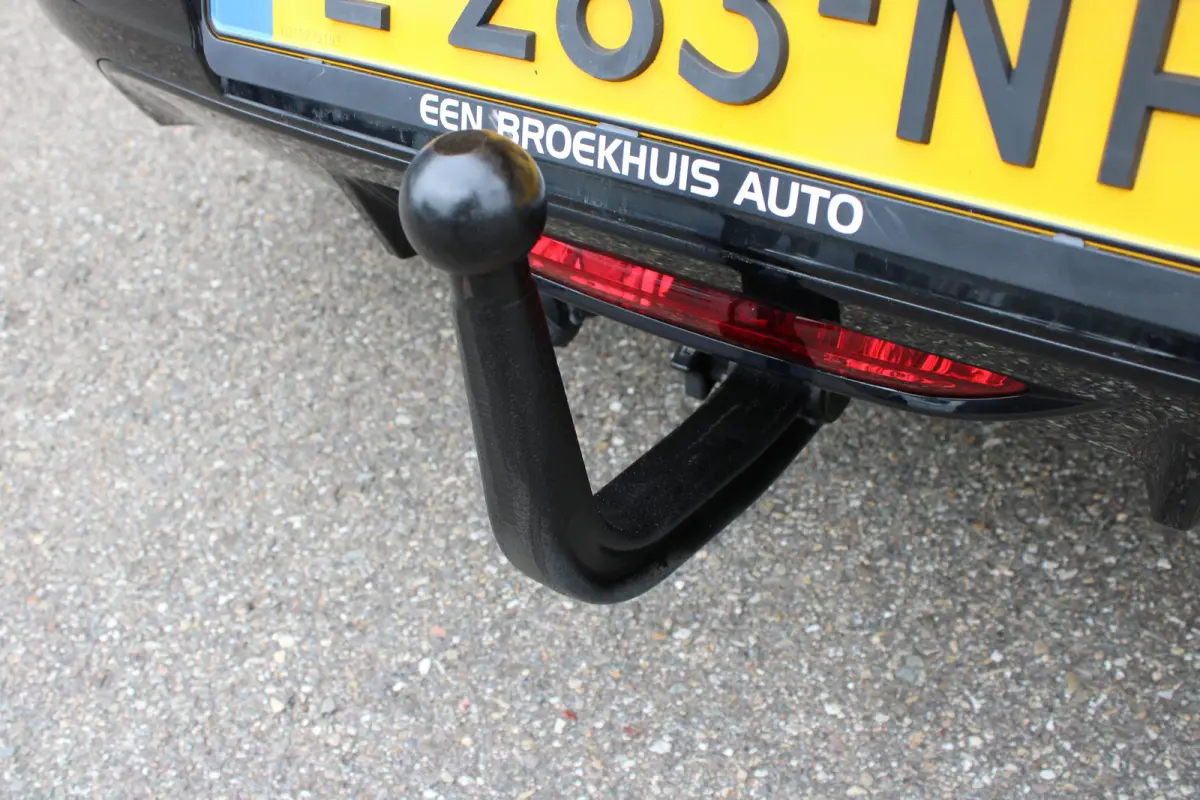 1.2 PureTech 130pk EAT8 GT Pack | Automaat | Navigatie | Camera | Alcantara | Stoelverwarming | Full LED | NL auto |