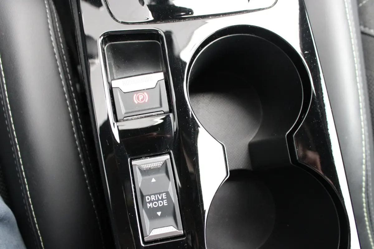 1.2 PureTech 130pk EAT8 GT Pack | Automaat | Navigatie | Camera | Alcantara | Stoelverwarming | Full LED | NL auto |