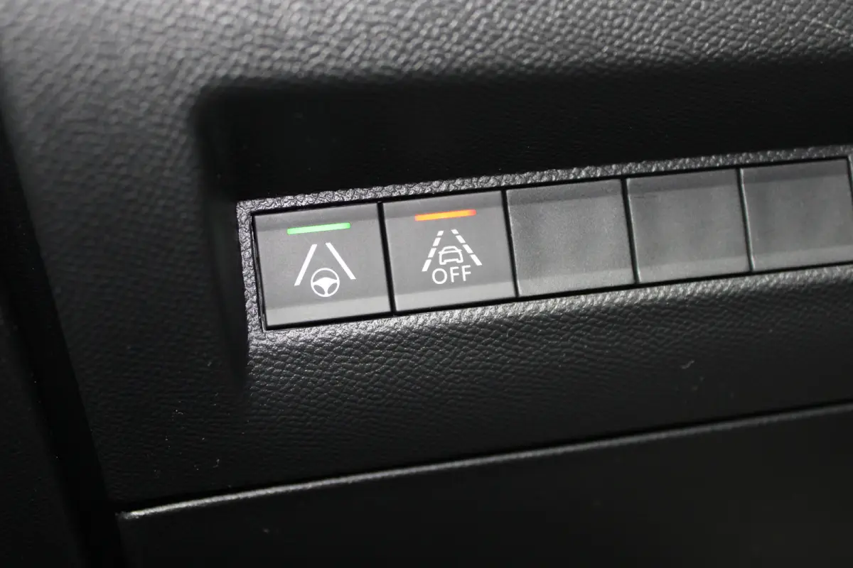 1.2 PureTech 130pk EAT8 GT Pack | Automaat | Navigatie | Camera | Alcantara | Stoelverwarming | Full LED | NL auto |