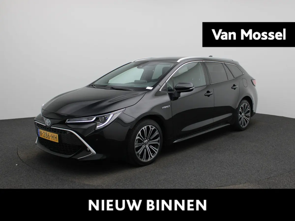 1.8 Hybrid Executive | Automaat | Stoel verwarming | Parkeer sensoren | DAB  | Camera | Climate control | Cruise control | Bluetooth | Half Leder