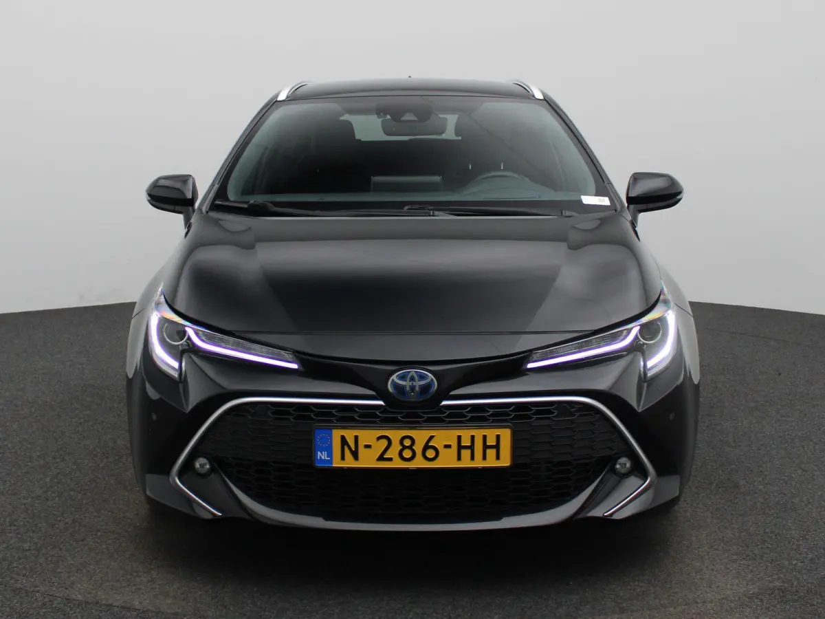 1.8 Hybrid Executive | Automaat | Stoel verwarming | Parkeer sensoren | DAB  | Camera | Climate control | Cruise control | Bluetooth | Half Leder