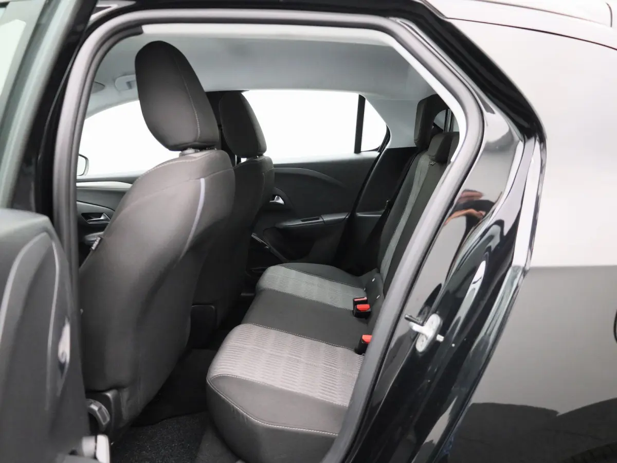 1.2 Edition | Automaat | Apple Carplay / Android Auto | Cruise Control | Airco | DAB | Lichtmetalen Velgen |