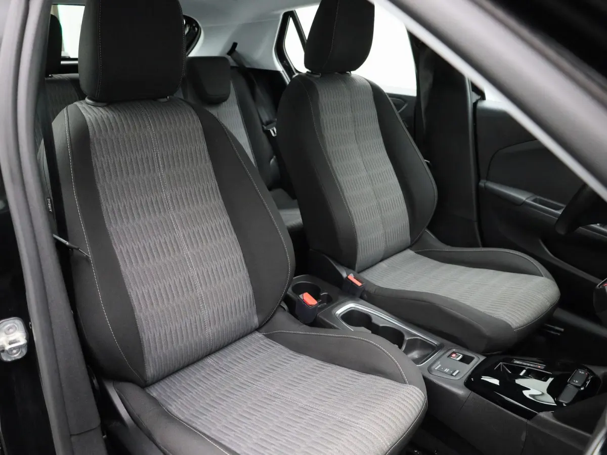 1.2 Edition | Automaat | Apple Carplay / Android Auto | Cruise Control | Airco | DAB | Lichtmetalen Velgen |