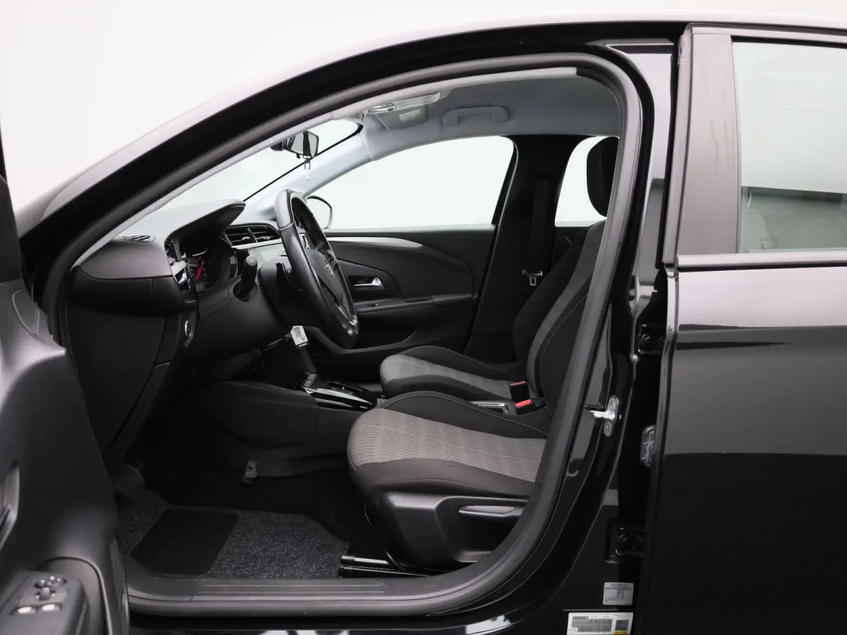 1.2 Edition | Automaat | Apple Carplay / Android Auto | Cruise Control | Airco | DAB | Lichtmetalen Velgen |