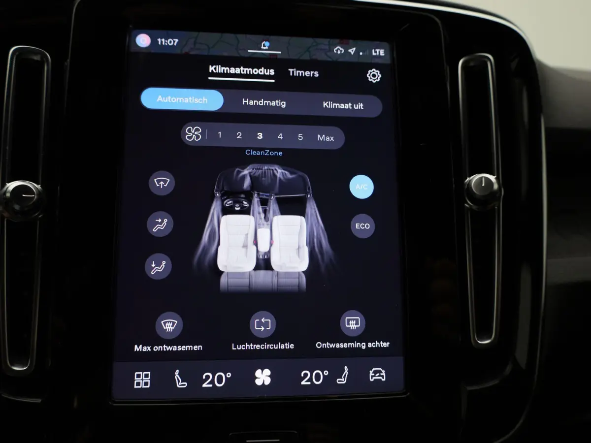 Core | Automaat | Navigatie | Apple Carplay / Android Auto | Virtual Cockpit | Achteruitrijcamera | Climate Control | Cruise Control | Bluetooth | Lichtmetalen Velgen | Parkeer sensoren |