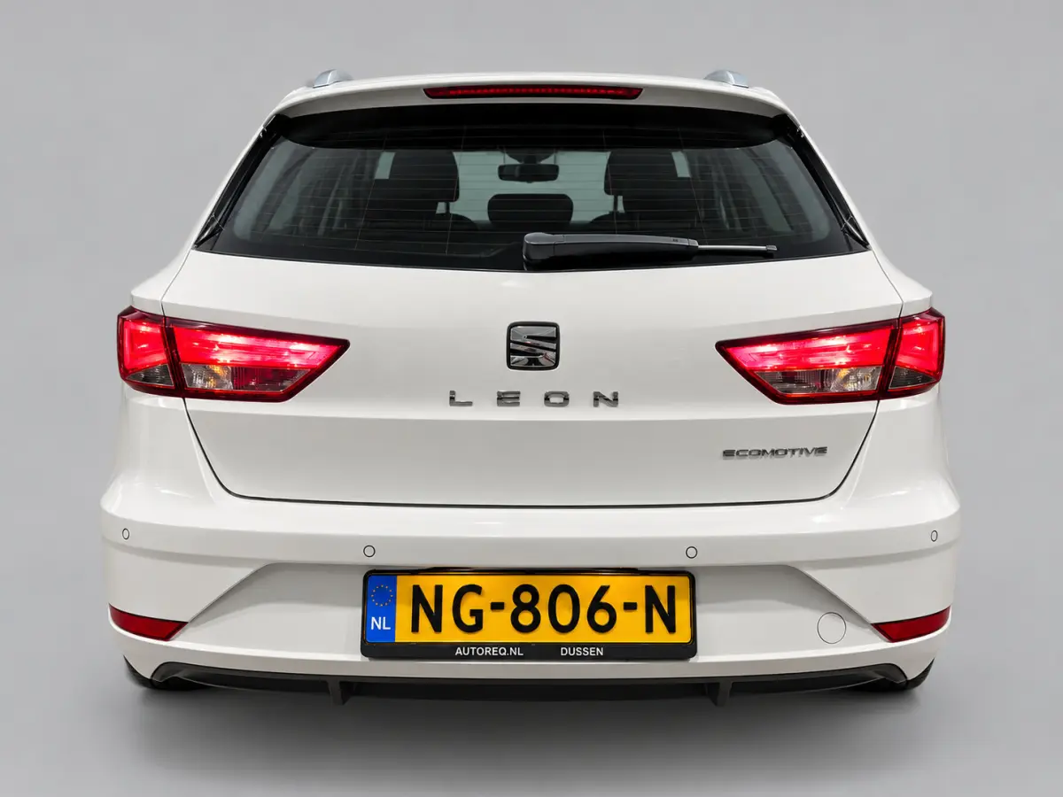 1.0 EcoTSI Style Business Intense - Automaat - Clima - Cruise - Stoelverw - Navigatie - Full Link