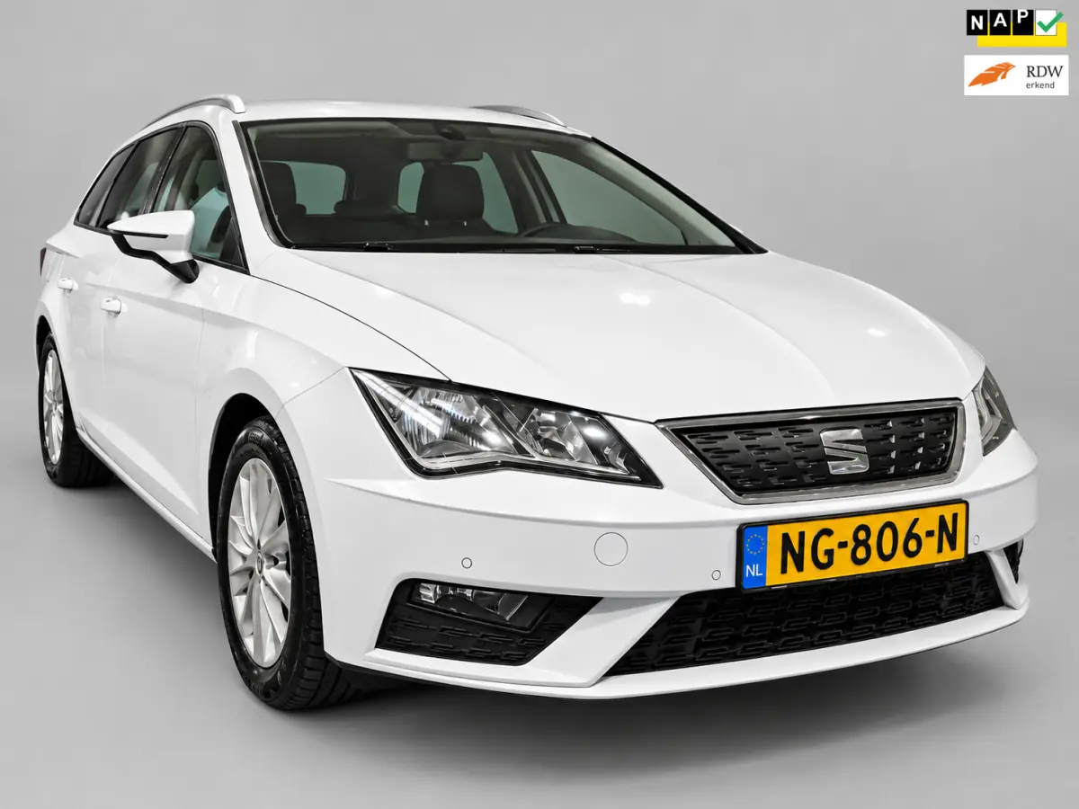 1.0 EcoTSI Style Business Intense - Automaat - Clima - Cruise - Stoelverw - Navigatie - Full Link