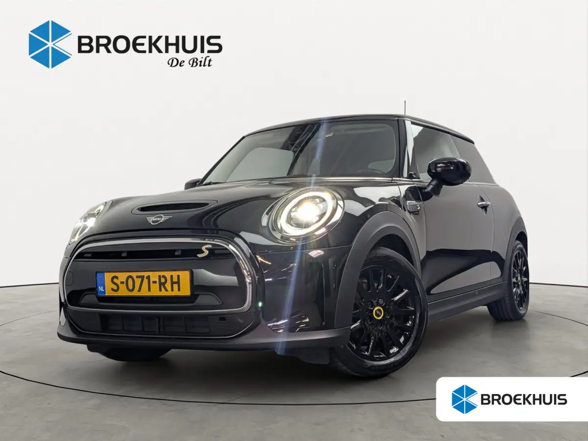 Yours 33 kWh | NL-AUTO! | 1E EIGENAAR! | SOH 98%! | PANODAK | CAMERA | STOELVERWARMING | CRUISE | LED | PARK SENS V+A | NAVI | CLIMA
