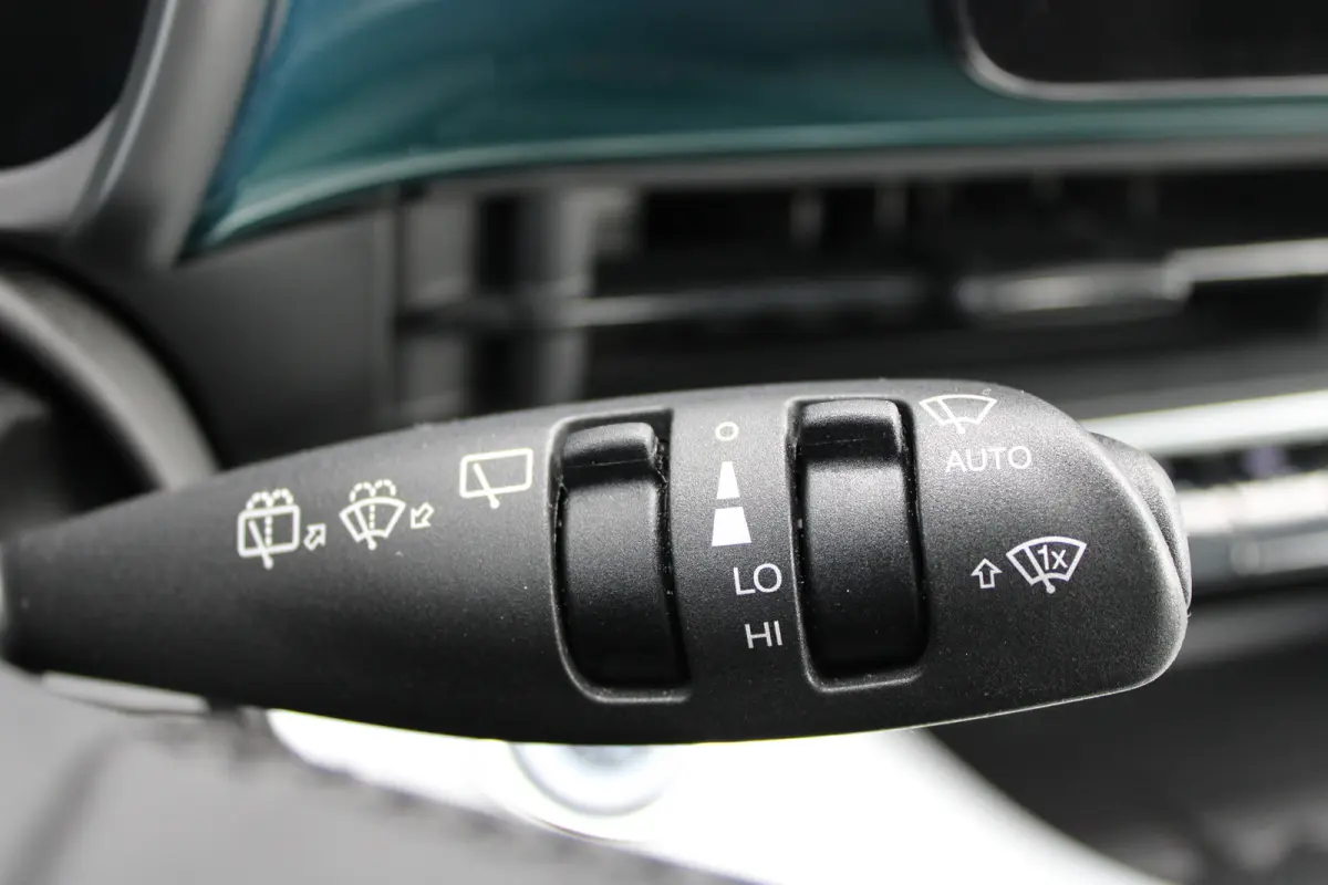 Icon 42 kWh | Fase 3 laden | Navigatie | All season | NL auto | 15.000km | Lichtmetaal | BTW |
