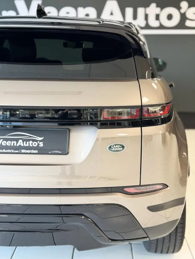 2.0 P250 AWD S