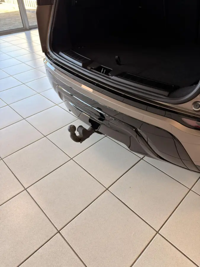 2.0 P250 AWD S