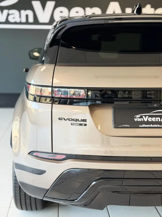 2.0 P250 AWD S