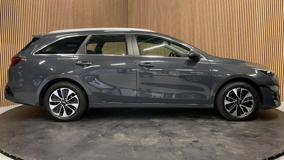 1.6 GDI PHEV DynamicLine|ANDROID AUTO|APPLE CARPLAY|LANE-ASSIST|CAMERA|CRUISE+CLIMATE|INCL. BTW|1e EIGENAAR|