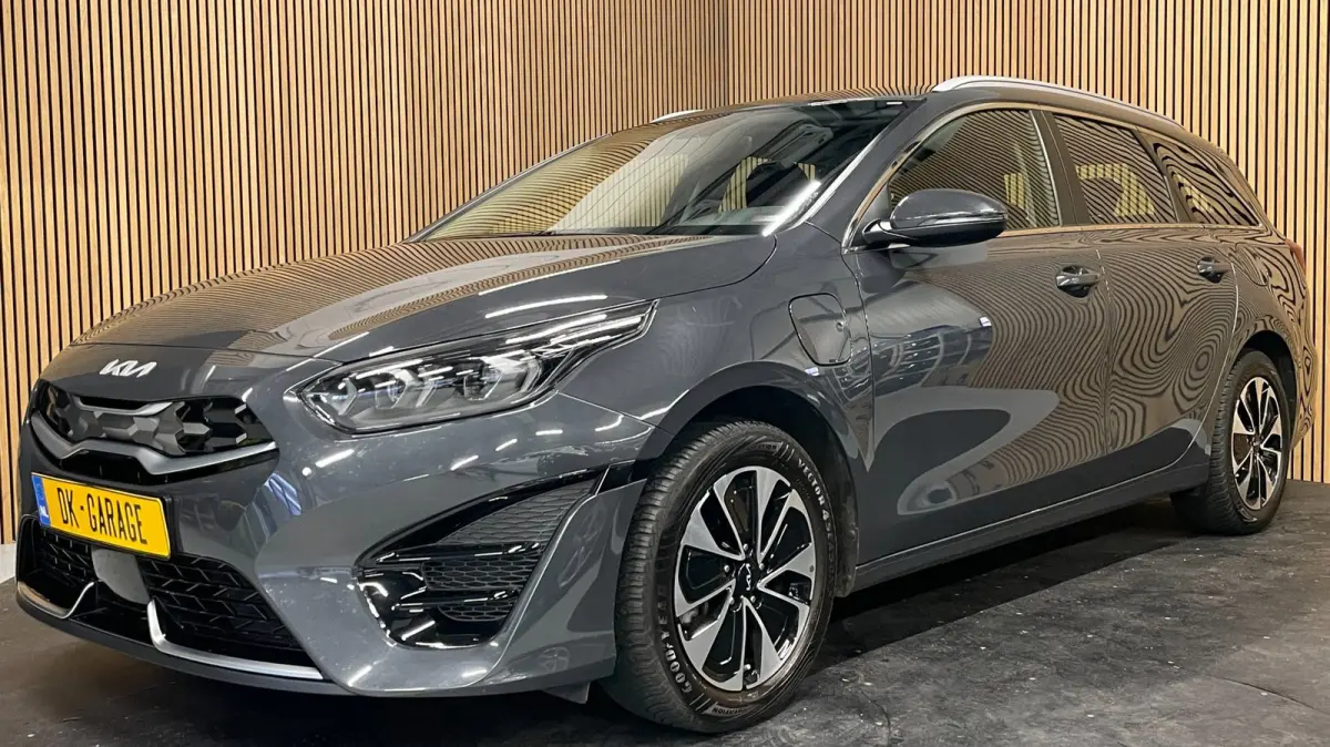 1.6 GDI PHEV DynamicLine|ANDROID AUTO|APPLE CARPLAY|LANE-ASSIST|CAMERA|CRUISE+CLIMATE|INCL. BTW|1e EIGENAAR|