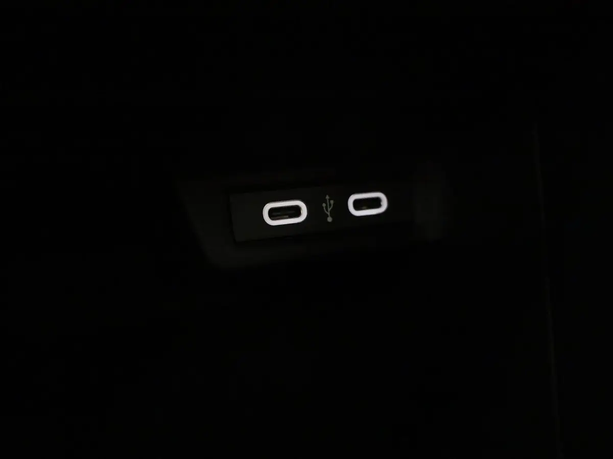 1.0 TSI Life Edition 95 PK | Demo | Parkeersensoren Achter | Achteruirijcamera | Privacy Glas | 15 Inch Velgen | Apple Carplay | Android Auto
