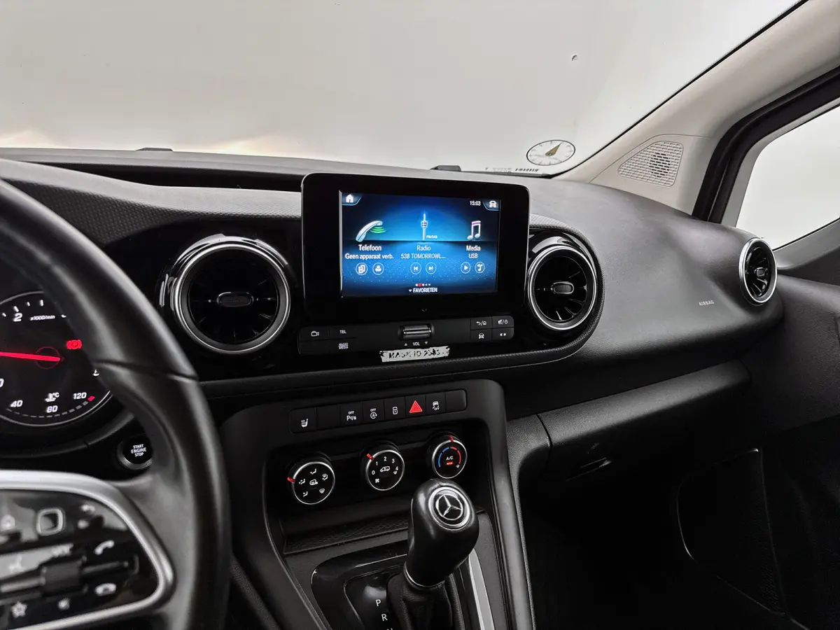 110 CDI L1 Pro Automaat Carplay Cruise control Trekhaak Inrichting