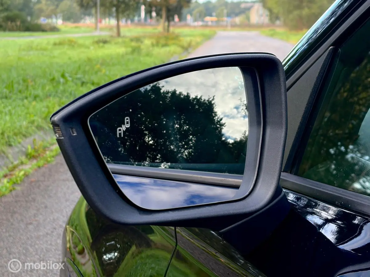 1.5 TSI FR Business Intense Black