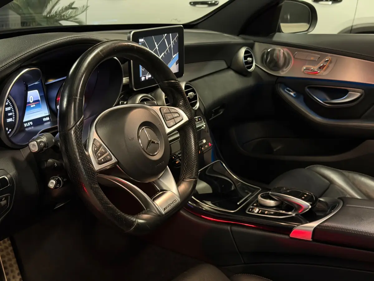 220 CDI AMG|C63 PACK|PANO|HUD|MEMORY|FULL