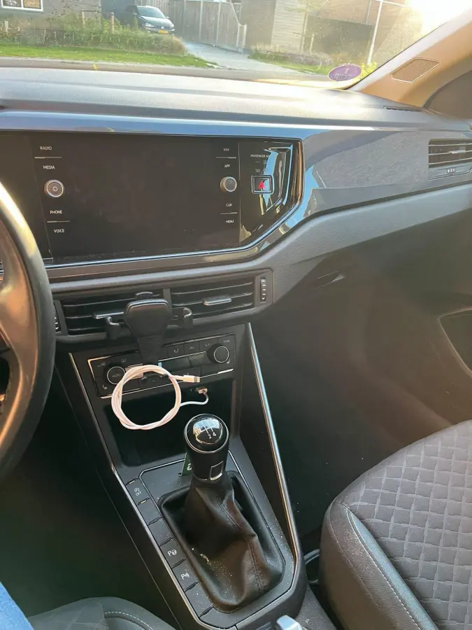 1.0 TSI Highline Business R 95 PK