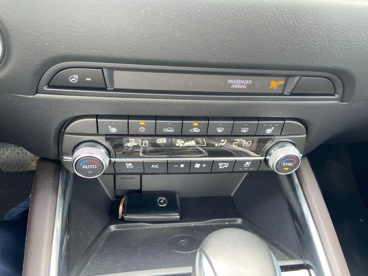 2.0 e-SkyActiv-G M Hybrid 165 Takumi